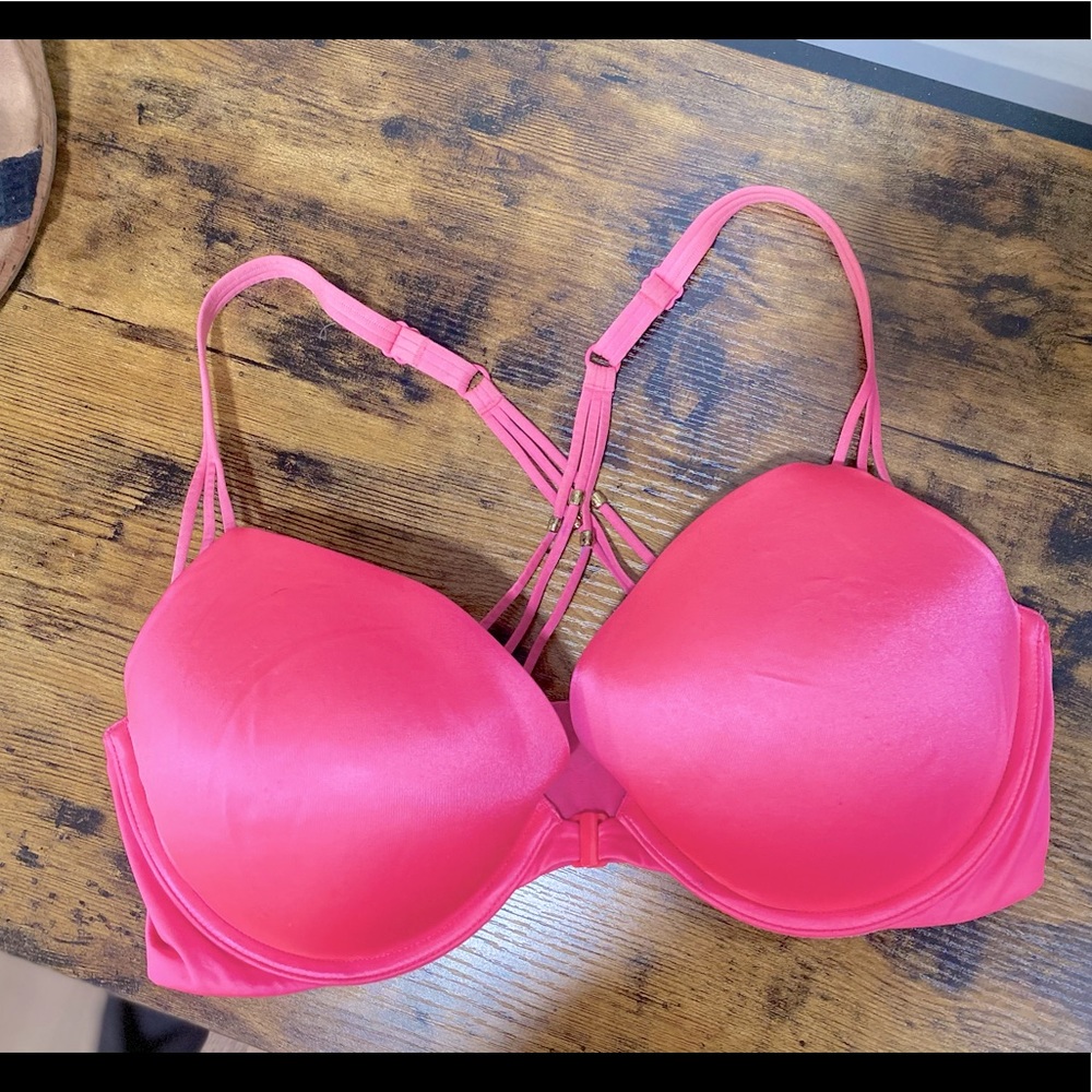 EUC Victoria’s Secret Very Sexy Push-Up Bra 36D